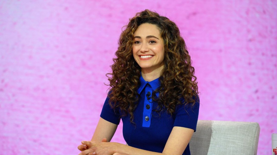 Emmy Rossum Her Career As A Singer And Actress