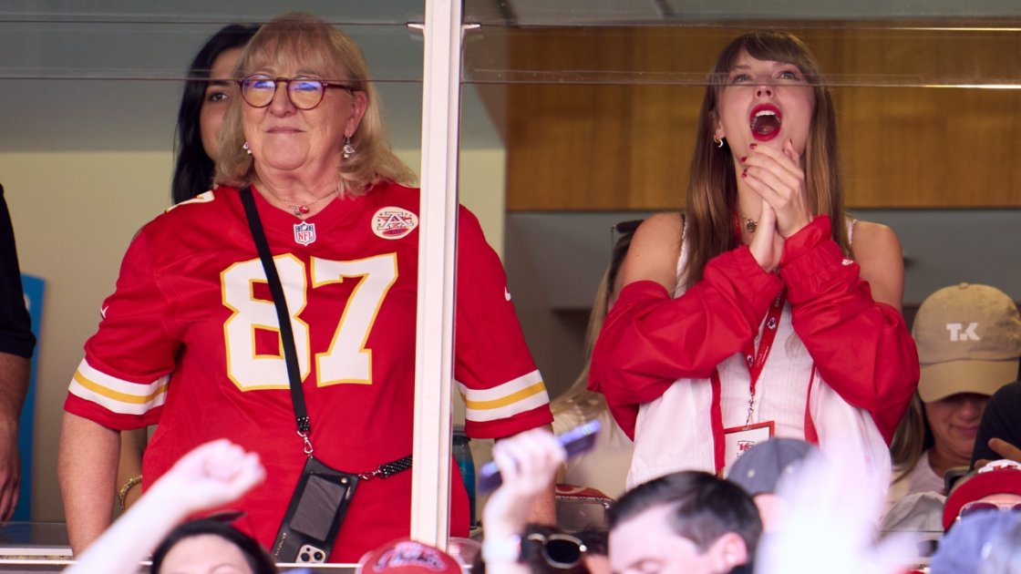 Taylor Swift Joins Team Spirit At Kansas City Chiefs Game With Travis Kelce's Mom