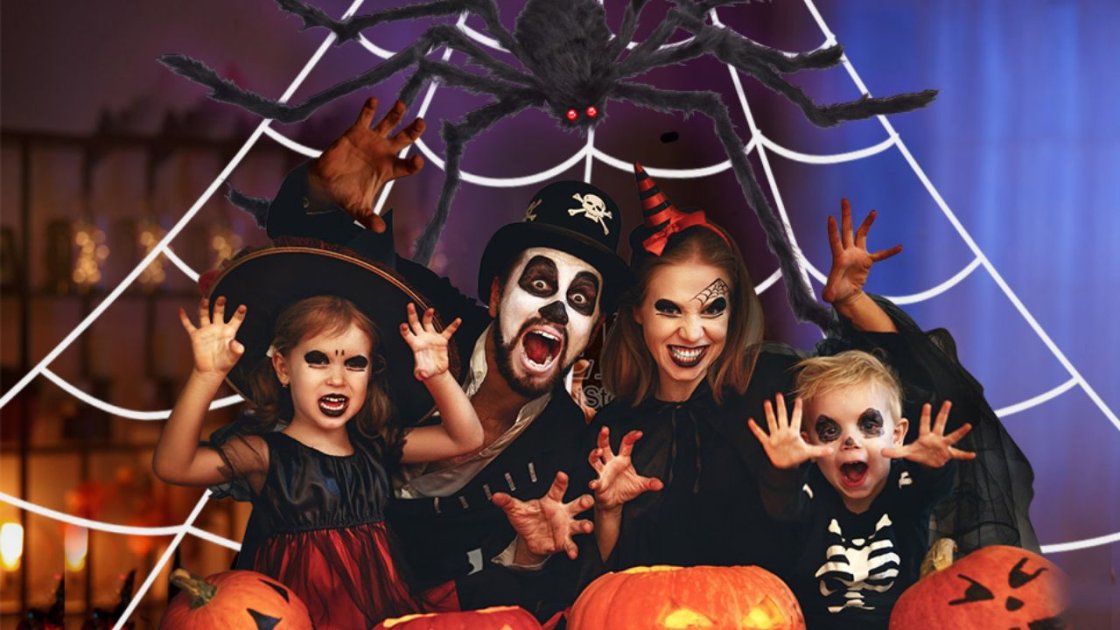 The Ocato Halloween Spider and Web is available