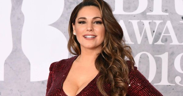 Kelly Brook's Biggest Fashion Moments