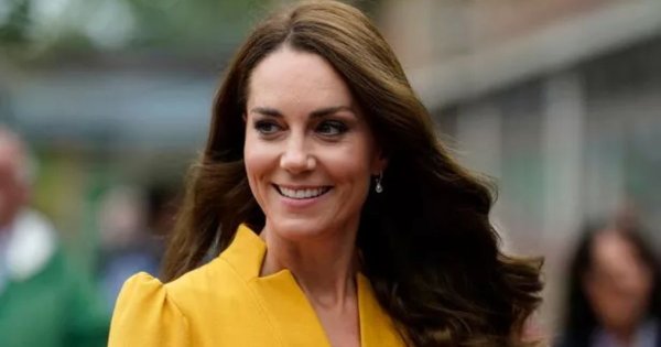 Kate Middleton Paid A Visit To A Youth Charity That A Group Inspired