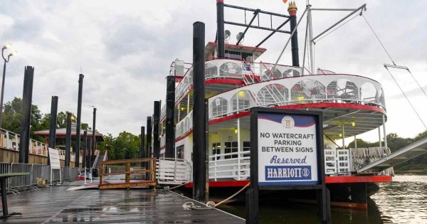 Deckhand Subjected To Assault In Widely Circulated Altercation On Alabama Riverboat Comes Forward