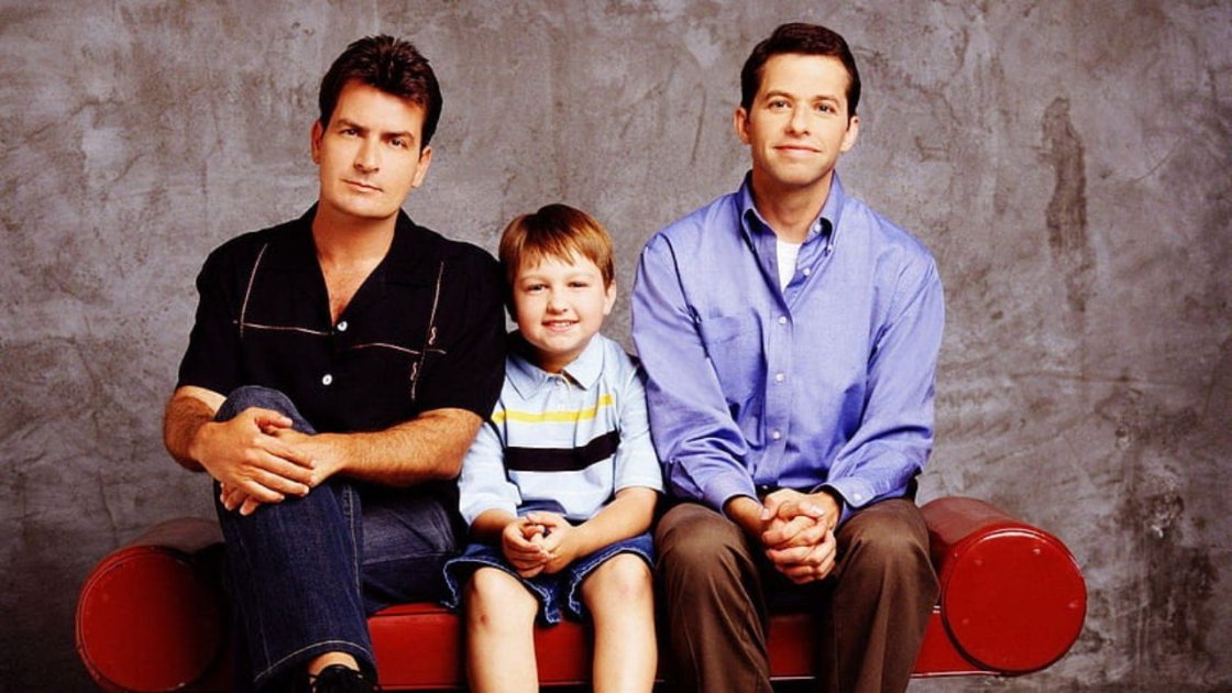 Behind The Scenes Of Charlie Sheen's publicized Meltdown On 'Two And A Half Men'