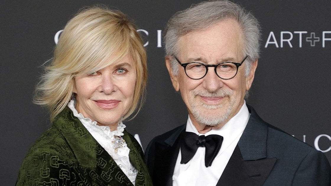 Inside Kate Capshaw And Steven Spielbergâ€™s Stunning Mansion And Luxurious Malibu Deluxe Beach House