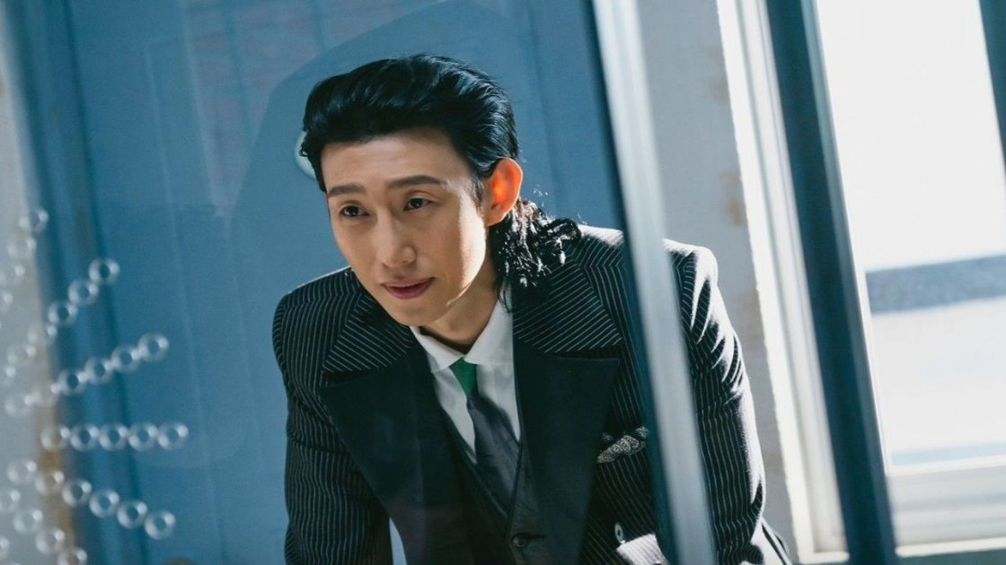 Kang Ki-young as Hwang Pil-gwang
