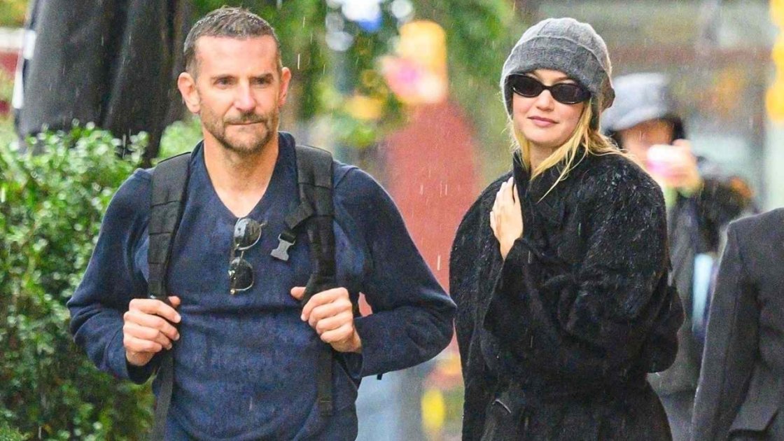 Bradley Cooper And Gigi Hadid Were Seen Walking Together In New York City