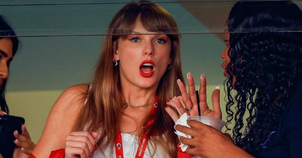 Taylor Swift’s 3-Word Reaction To Level Up The Noise At MetLife Stadium!