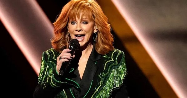 The Voice That Moved Reba Mcentire To Tears As He Paid Tribute To His Late Mother